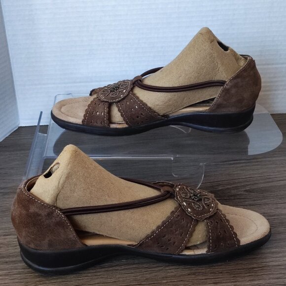 Earth Spirit Low Heel 6.5 Cross Strap Brown Woven Strappy Comfort Boho Sandals - Picture 2 of 12